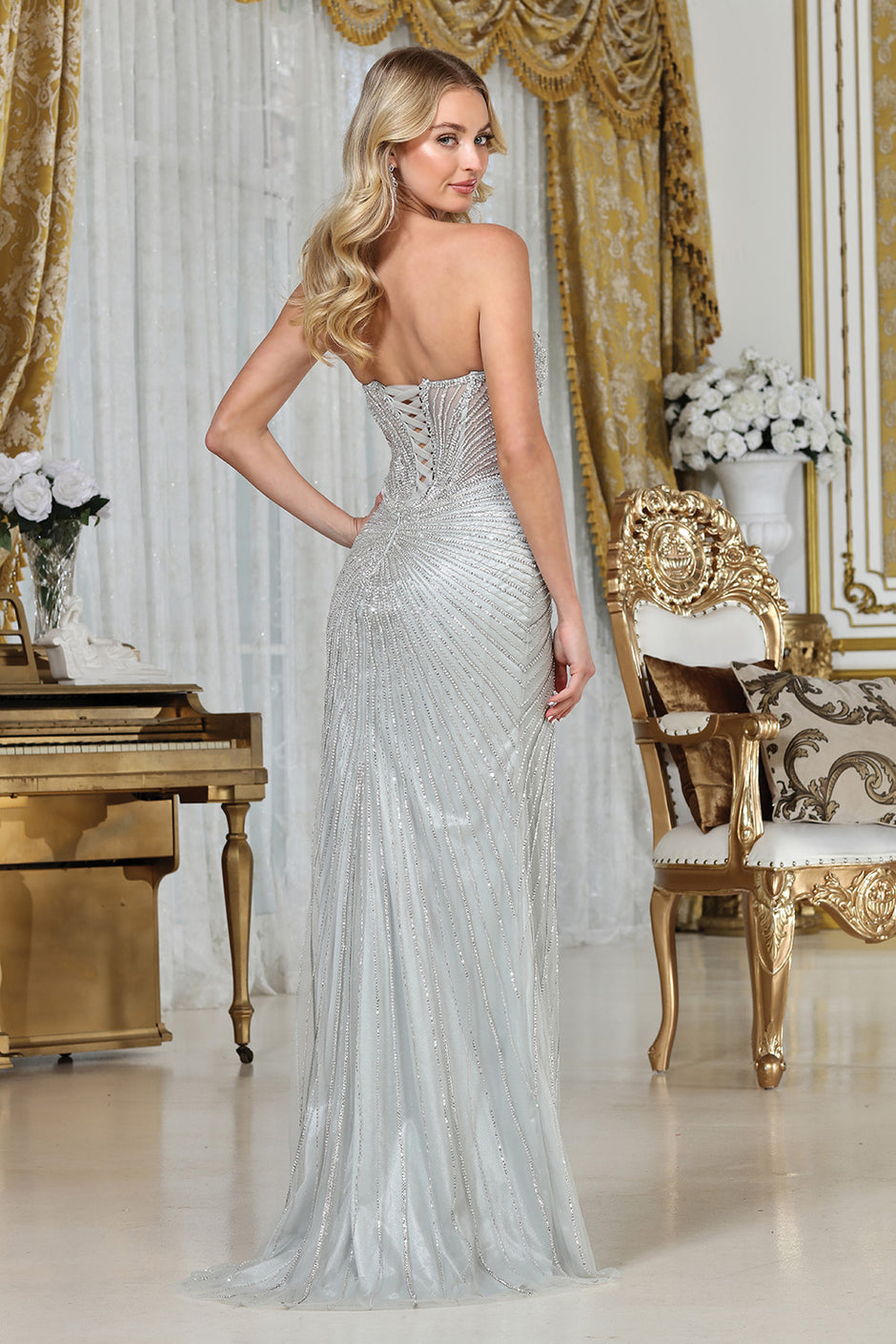 J006 dress by Chicas Dress | www.snkdress.com