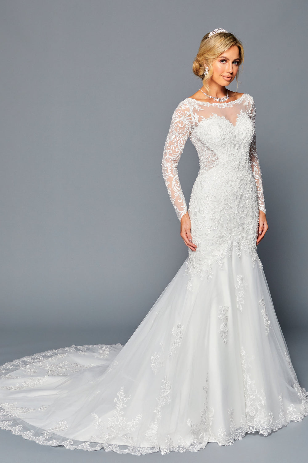 www.snkdress.com DeKlaire Bridal Style 450 wedding gown