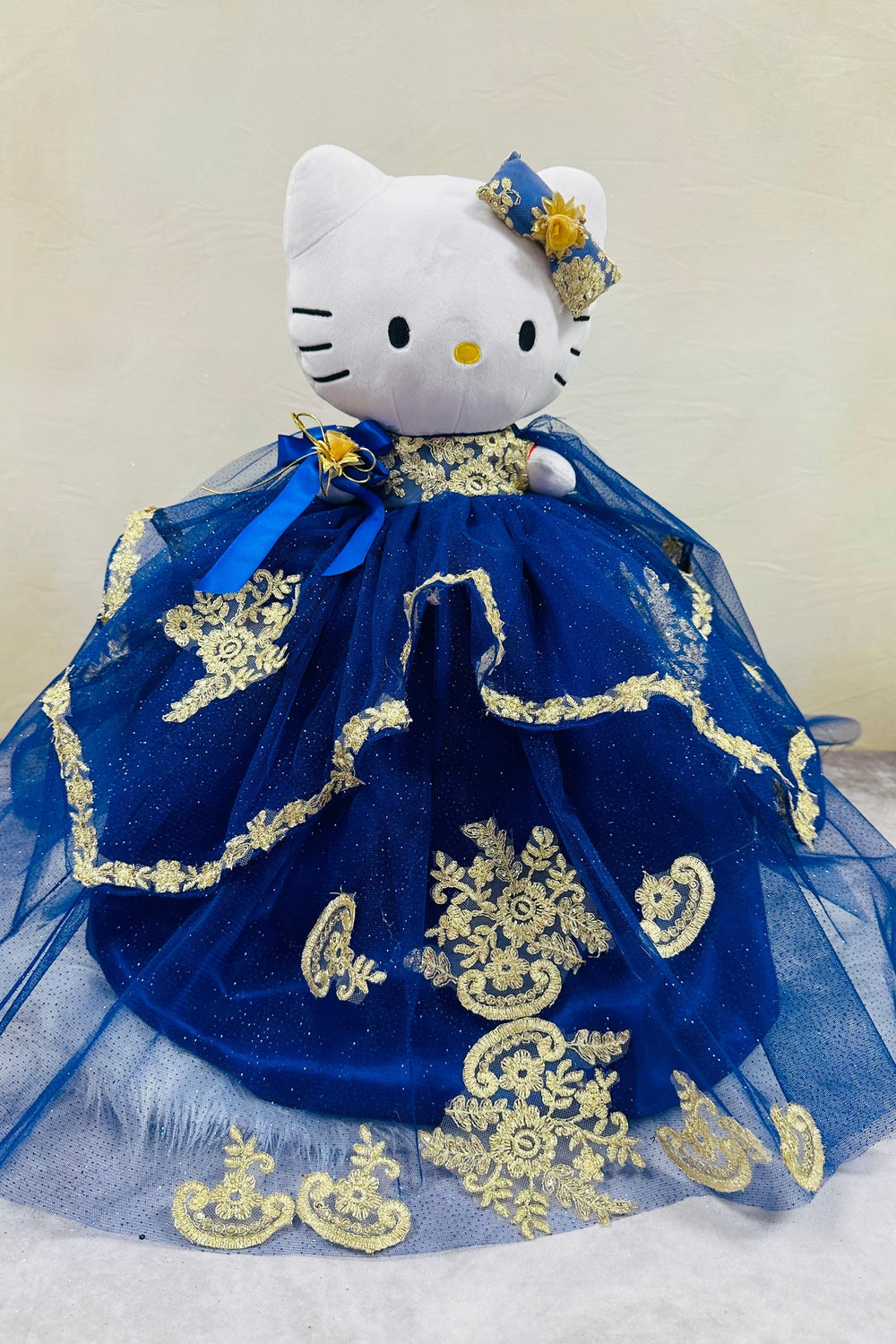 Hello Kitty Quincenera Doll royal /gold snkdress,wwwsnkdress.com