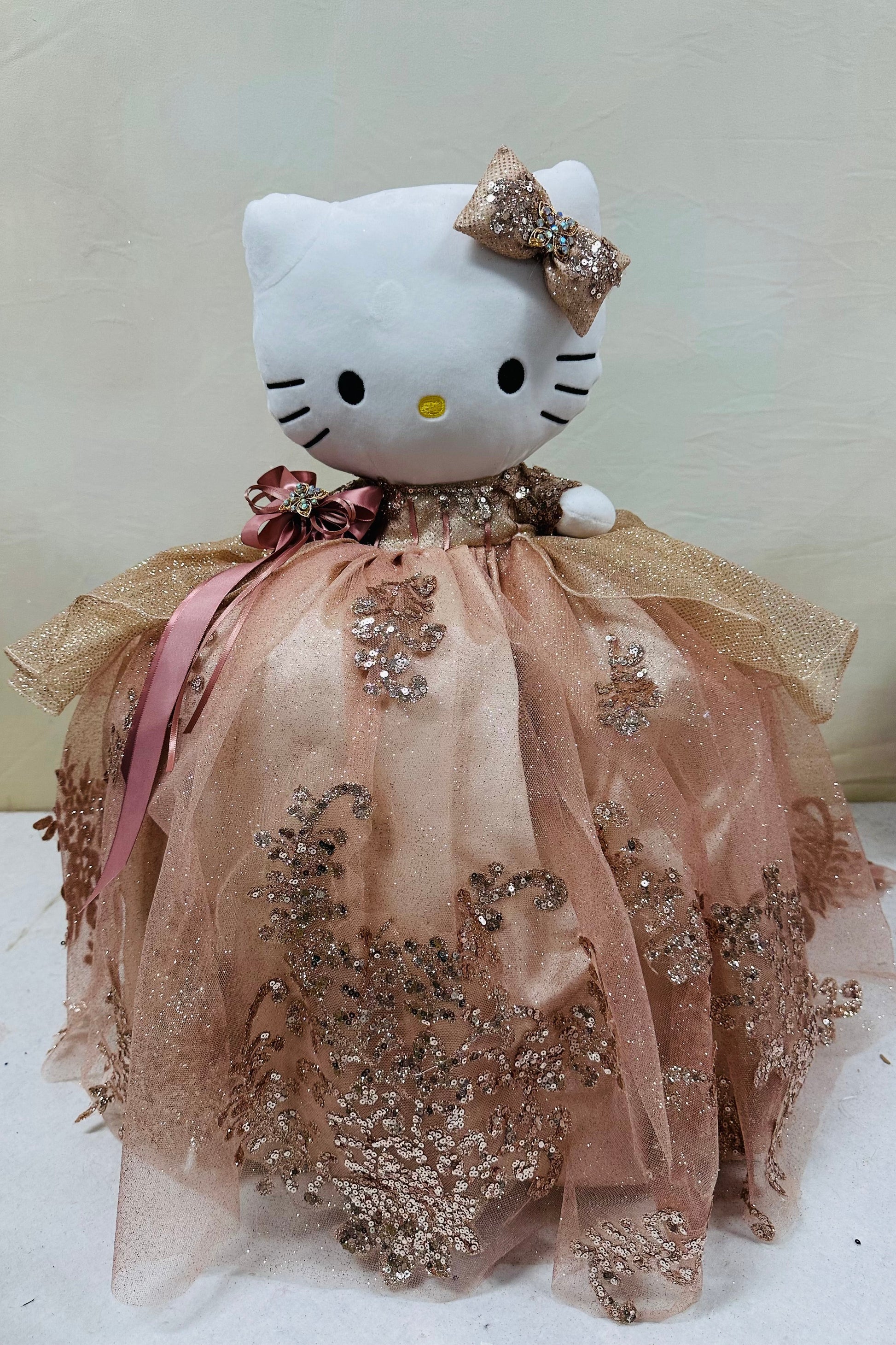 Hello Kitty Quincenera Doll  Rosegold,snkdress,wwwsnkdress.com