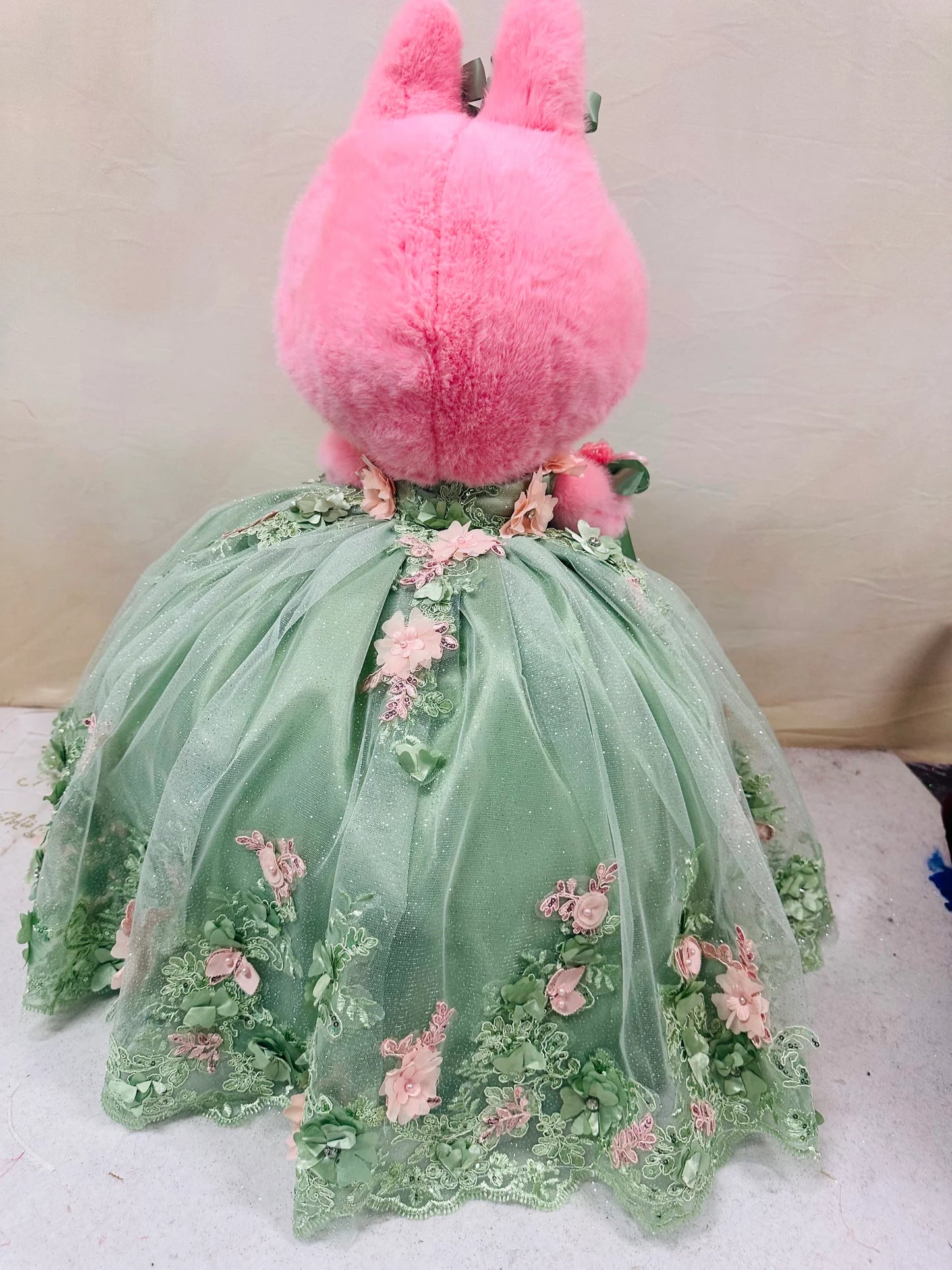 Teddy bear Quincenera Doll labubu