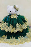 	Lovely Hello Kitty plush doll for quinceañera party, accessible for visually impaired.