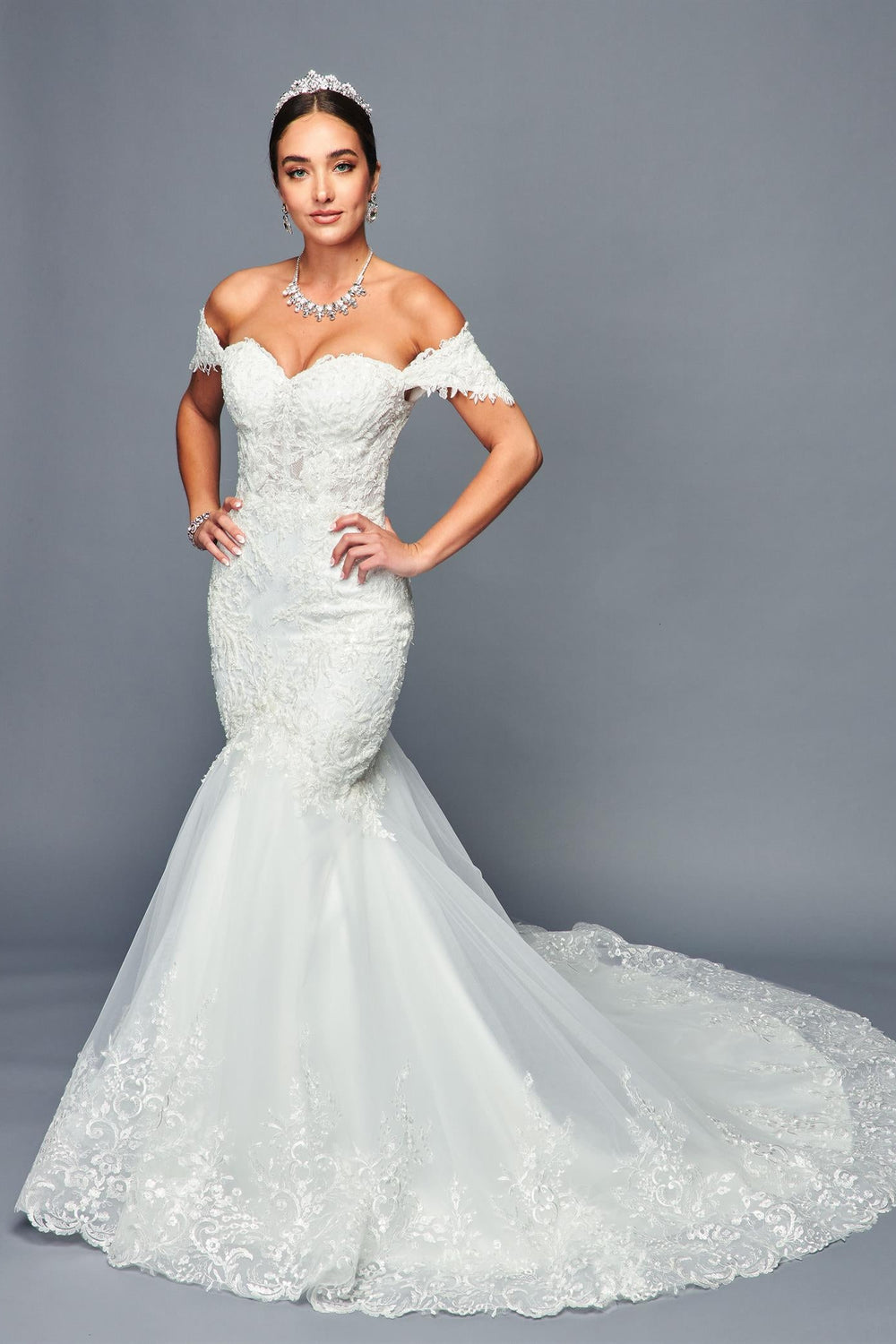 www.snkdress.com DeKlaire Bridal Style 465 wedding gown