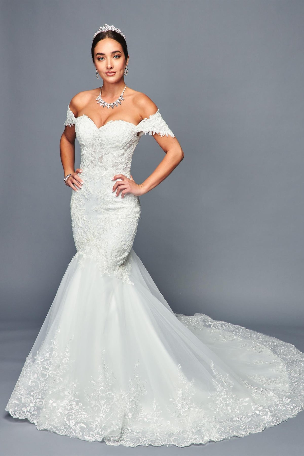 www.snkdress.com DeKlaire Bridal Style 465 wedding gown
