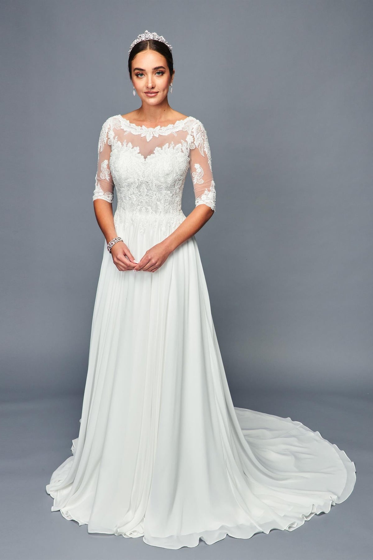 www.snkdress.com DeKlaire Bridal Style 468 wedding gown