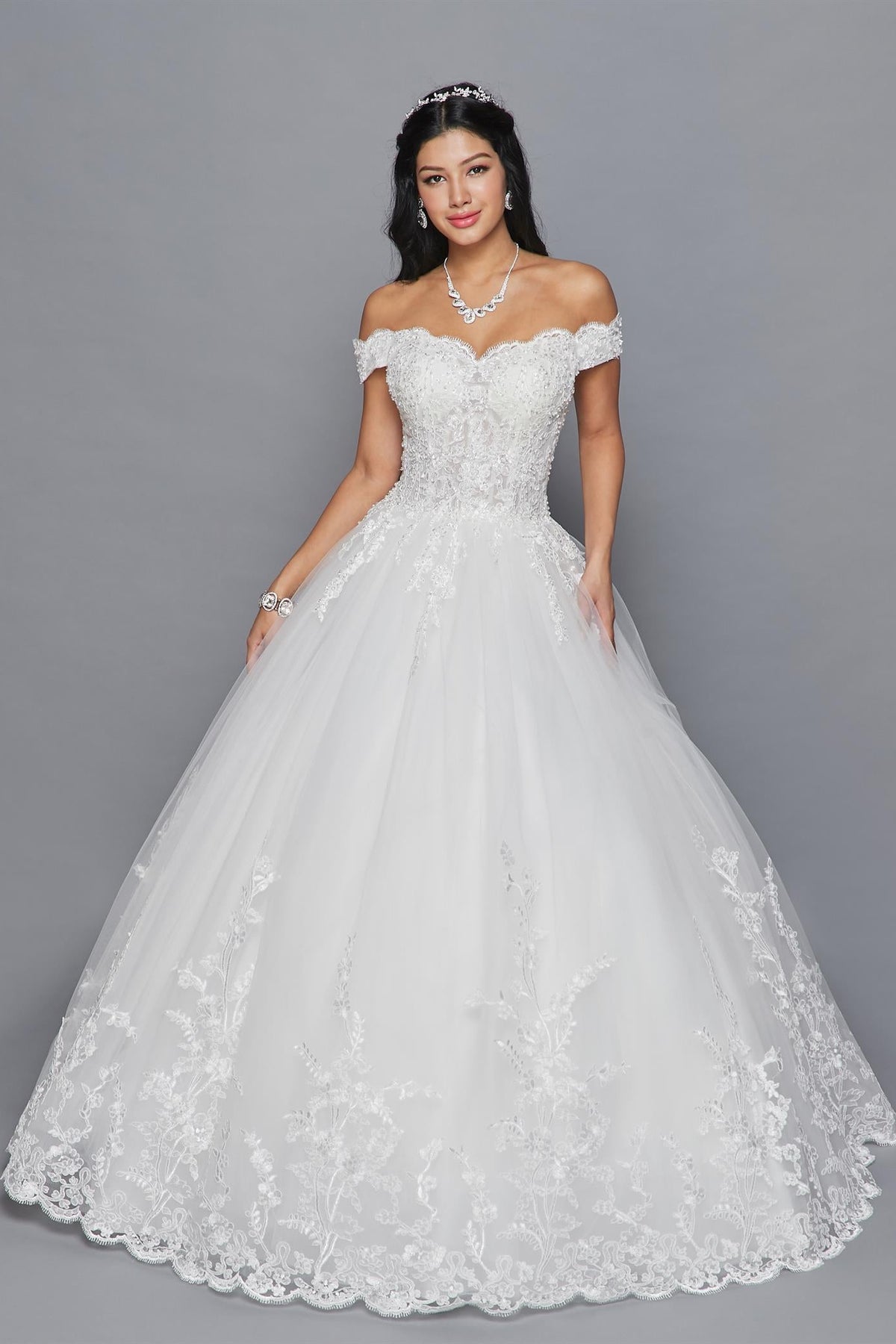 www.snkdress.com DeKlaire Bridal Style 420 wedding gown