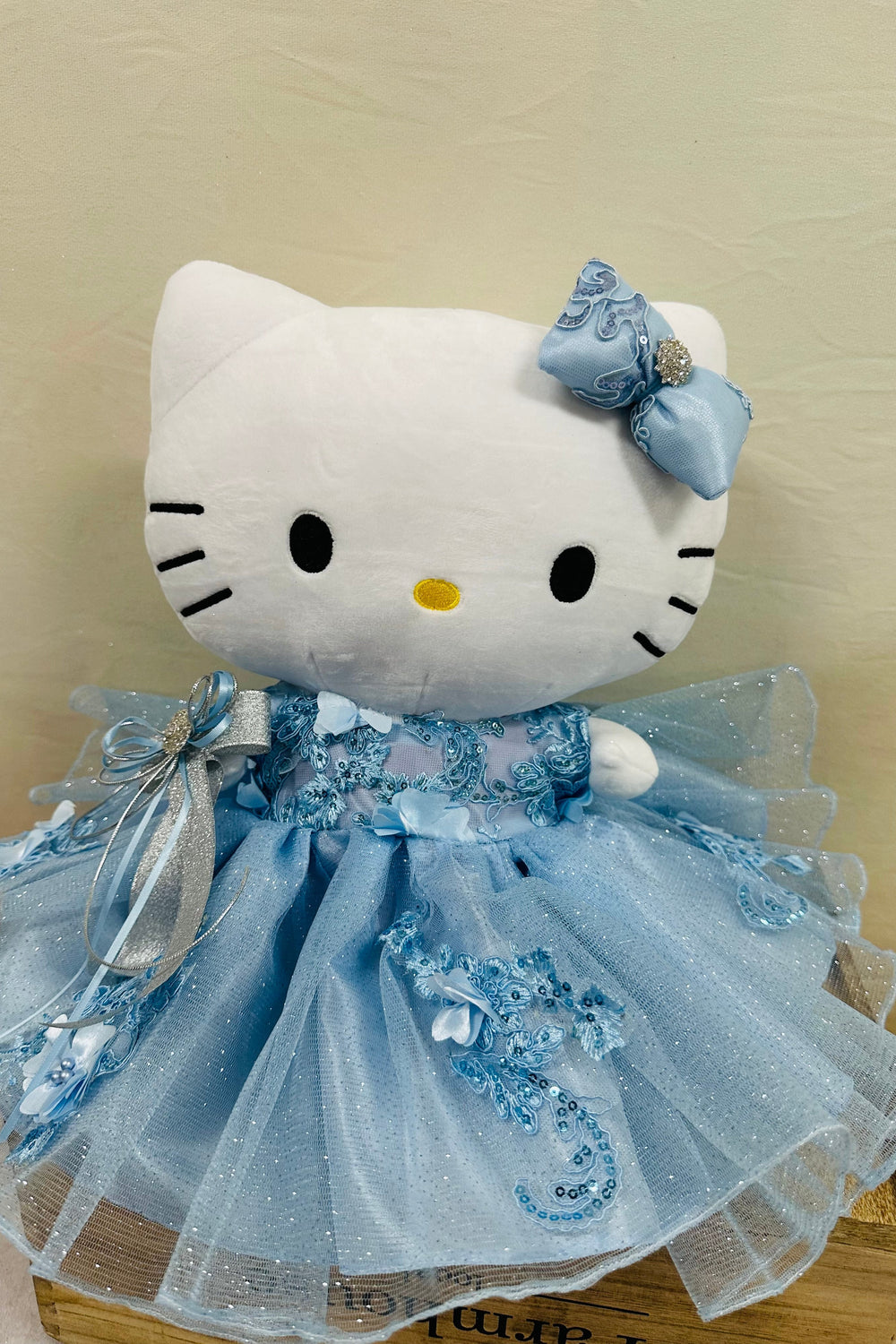 Blue Hello Kitty plush doll in quinceañera dress, SNKDRESS, www.snkdress.com