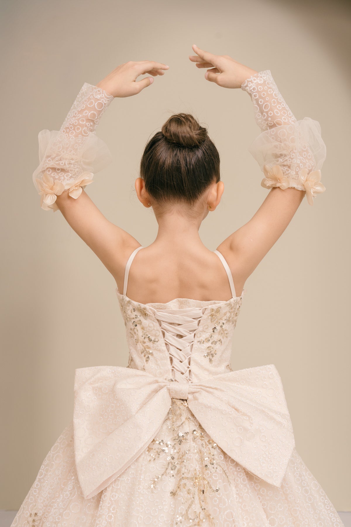 Beautiful Mini Quince with tail by  Bliss 838596