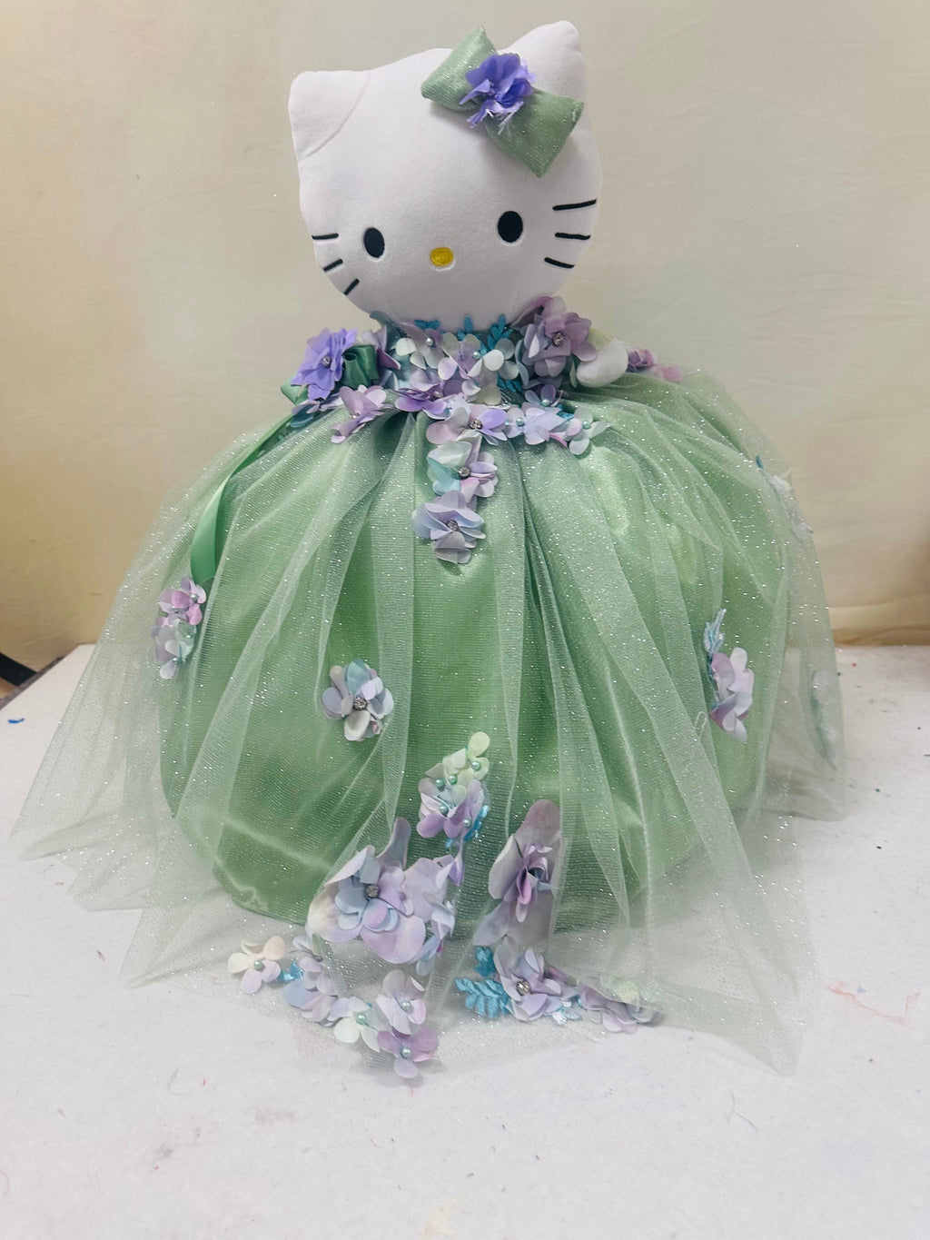 Hello Kitty Quincenera Doll 14822