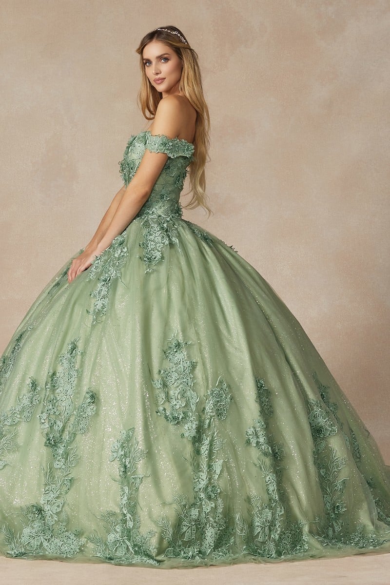   SAGE QUINCEAÑERA