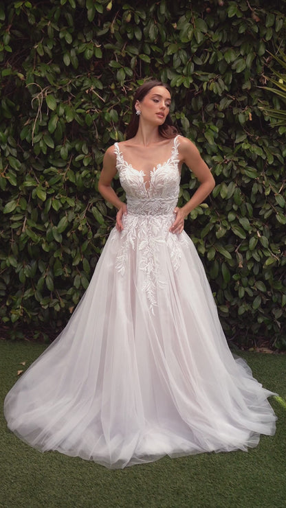 stunning ball gown By Ladivain  CDS 511W